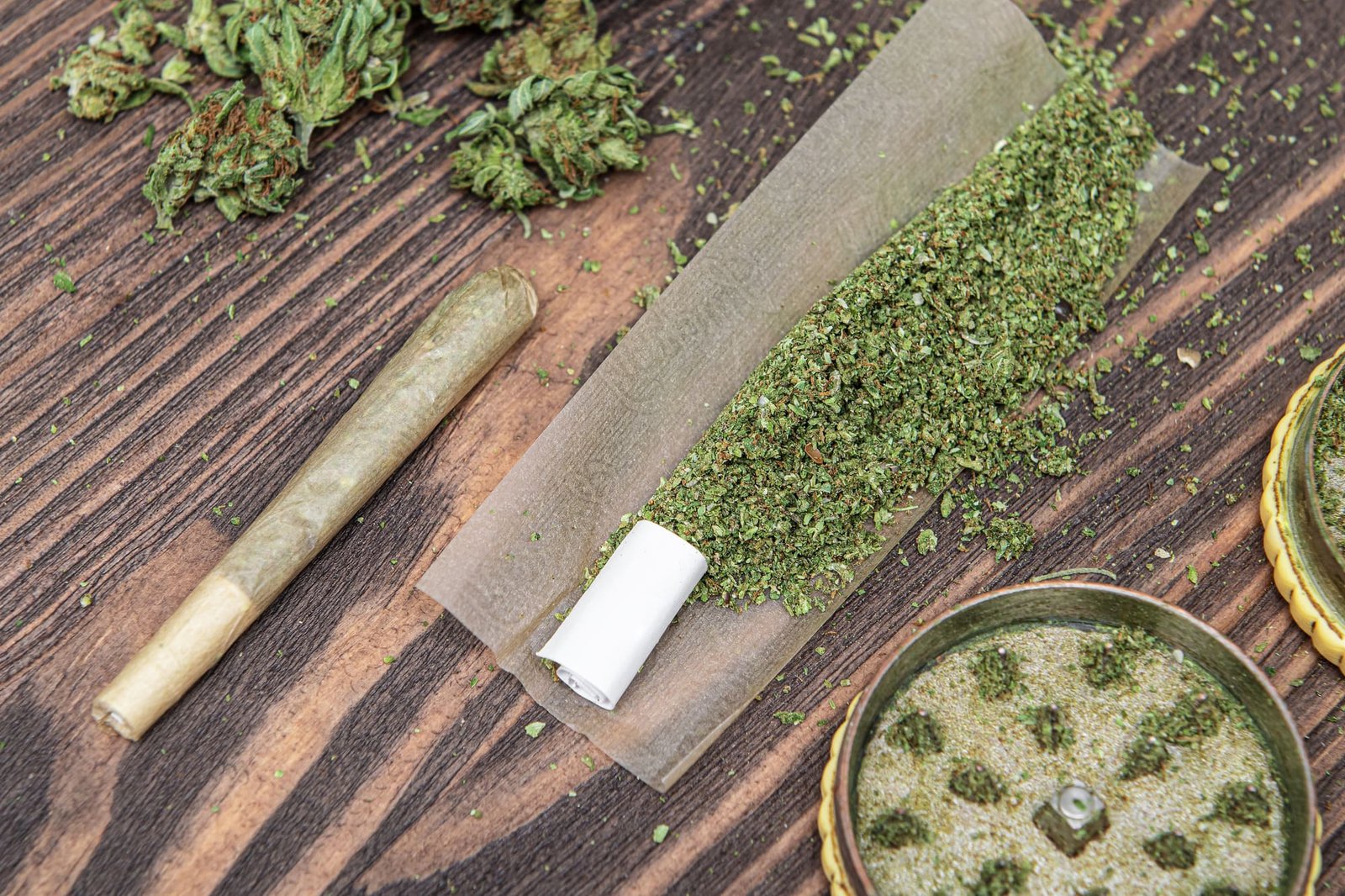 How Are Joints And Pre-Rolls Different?